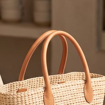 Woven straw tote